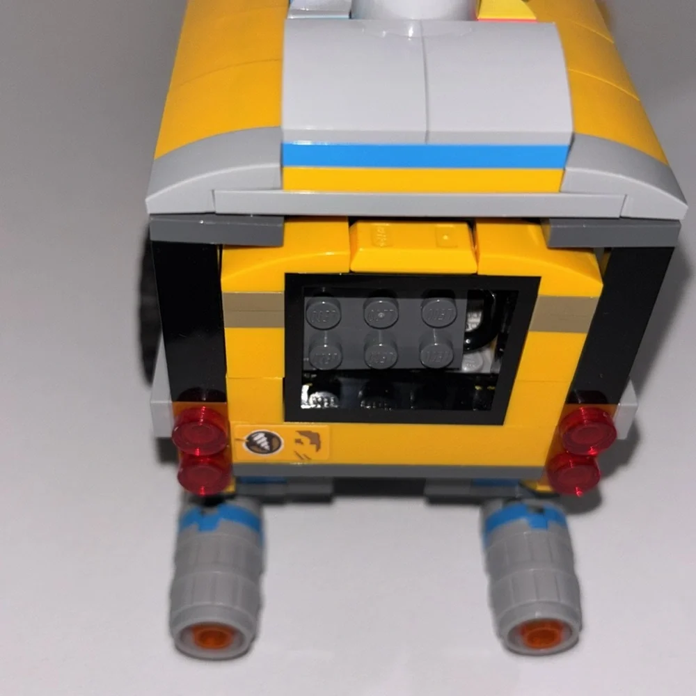 LEGO Hidden Side Paranormal Intercept Bus 3000 70423 Augmented Reality (AR)